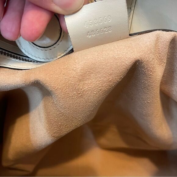 Gucci Marmont Chevron Large Leather Chain Strap Tote Bag in Natural White Ivory - Picture 7 of 17